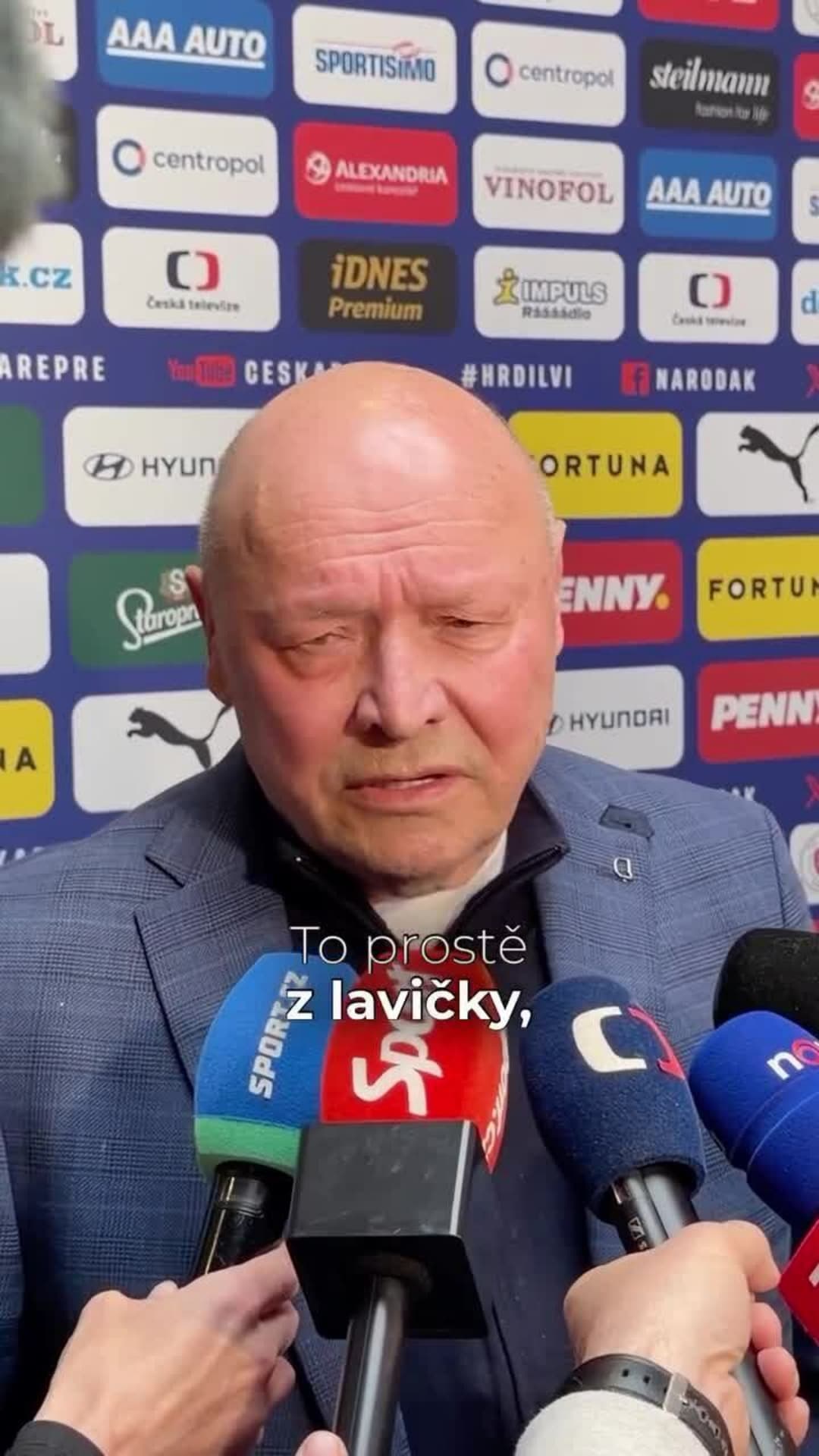 Chorý je normální člověk, říká Koubek. Douděrovo vyloučení bylo horší